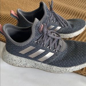 Adidas CloudFoam comfort